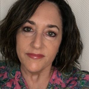 Meet your Posher, Catherine